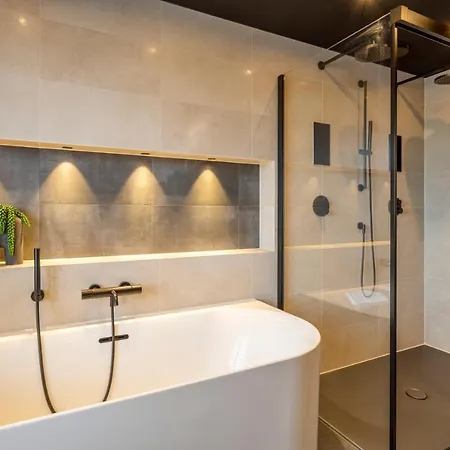 Hotel Hogerhuys - Adults Only 4*