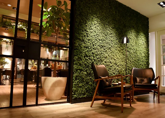 Hogerhuys - Adults Only